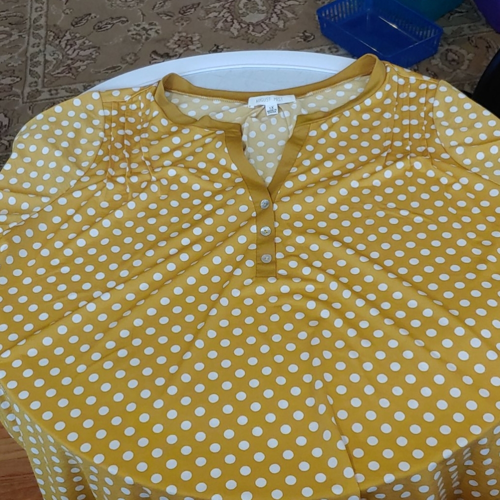 August Mist top Size 1X